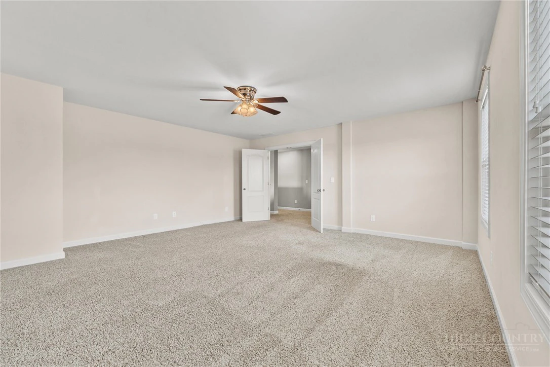 Image number 9 for the current listing