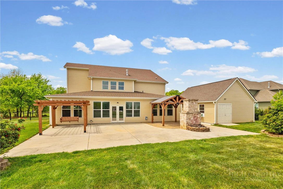 Image number 21 for the current listing