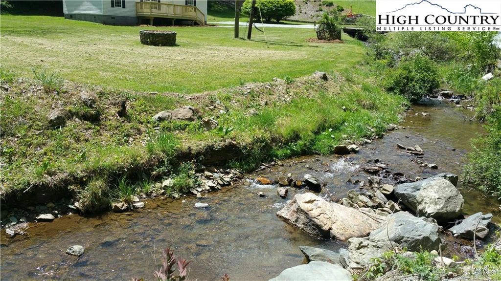 Image number 18 for the current listing