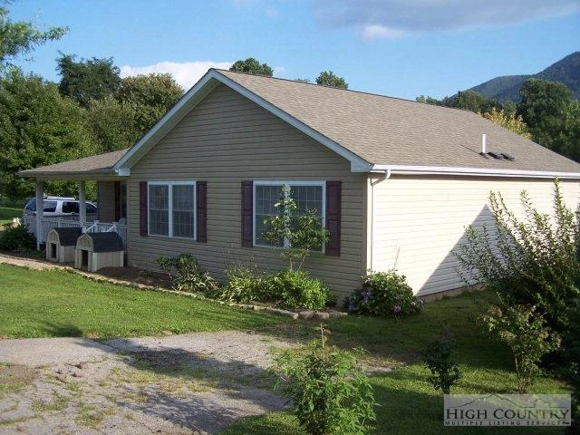 Image number 1 for the current listing