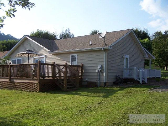 Image number 7 for the current listing
