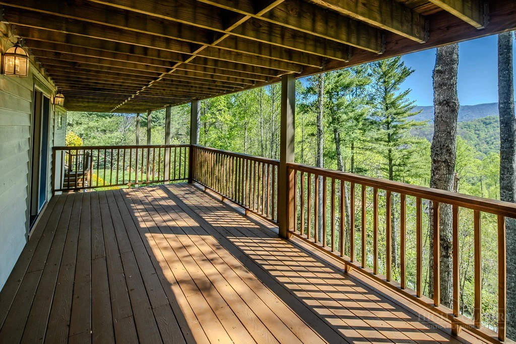 Image number 2 for the current listing