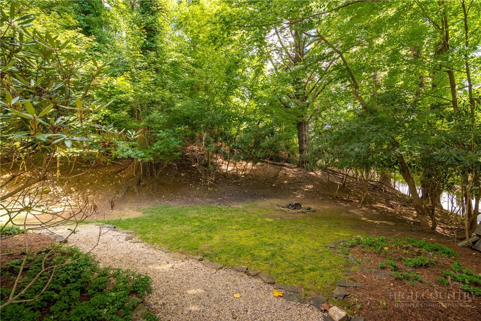 Image number 7 for the current listing