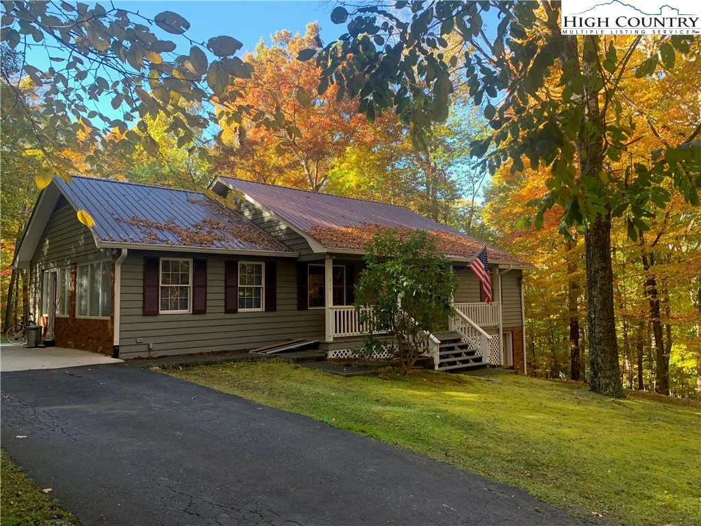Image number 1 for the current listing