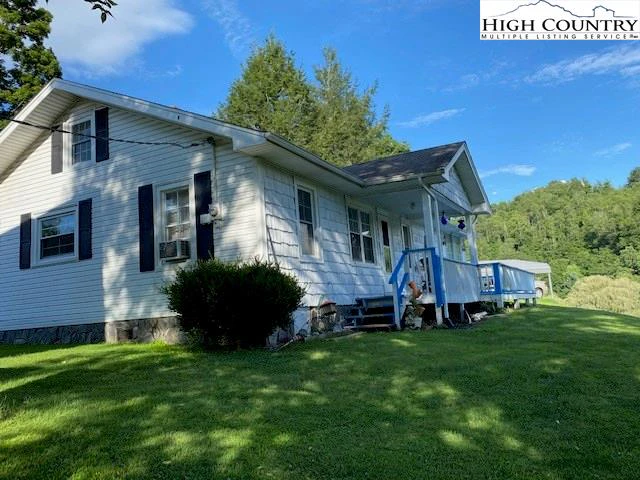 Image number 3 for the current listing