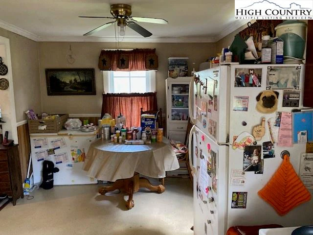 Image number 13 for the current listing