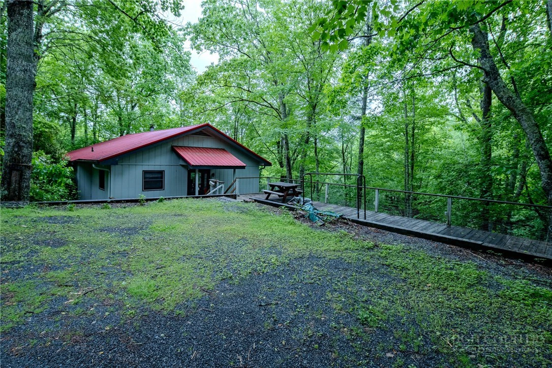 Image number 3 for the current listing