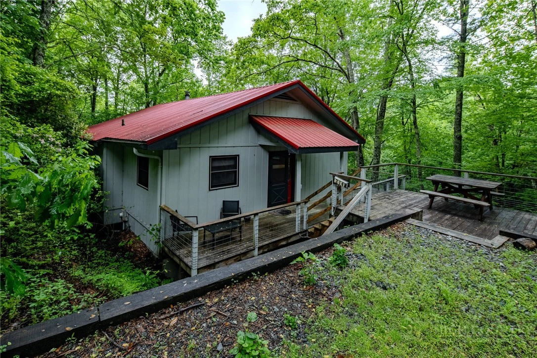 Image number 7 for the current listing