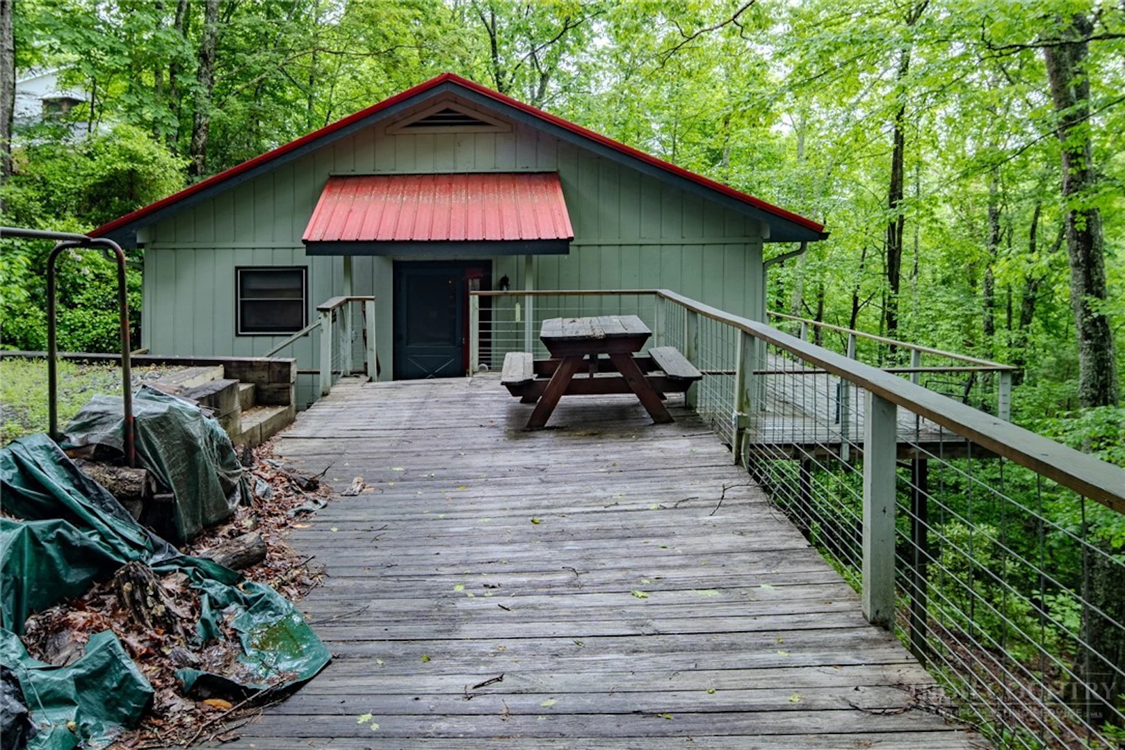 Image number 9 for the current listing