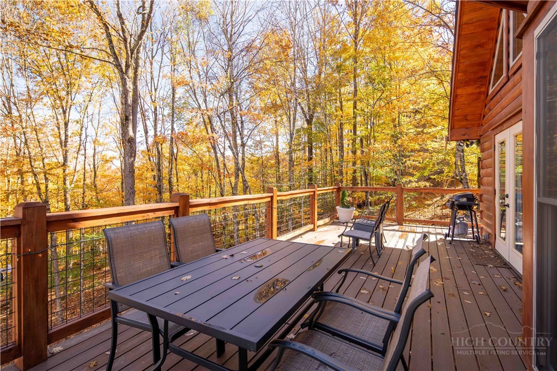 Image number 9 for the current listing