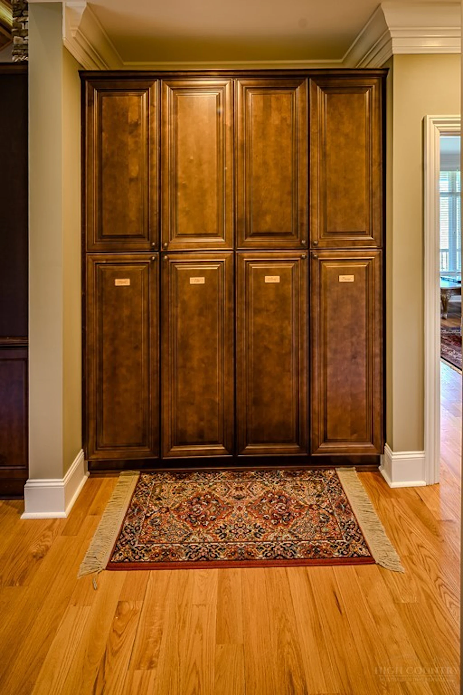 Image number 5 for the current listing