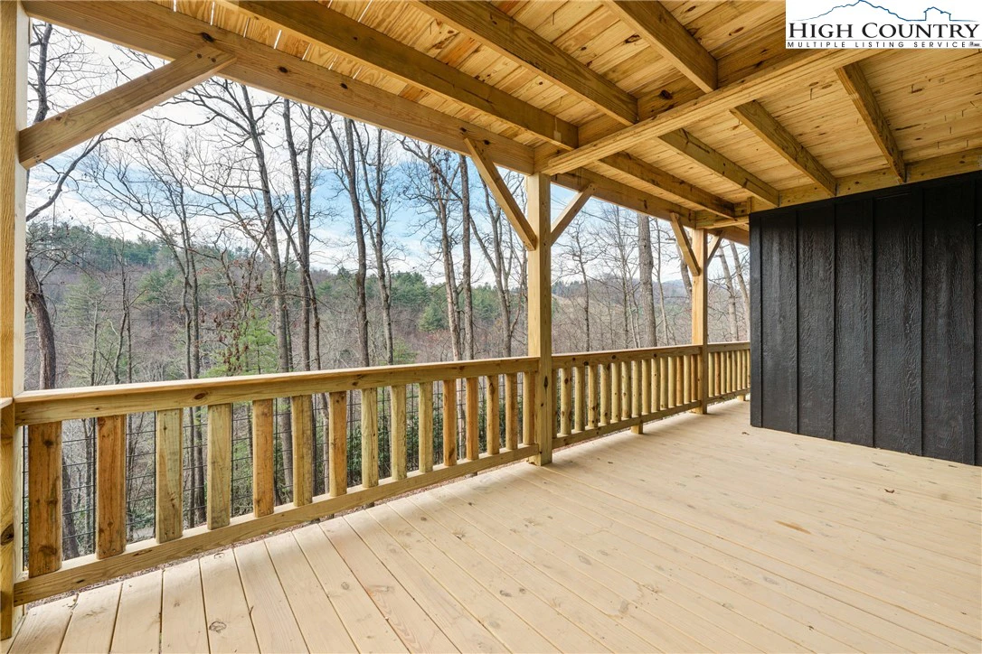 Image number 7 for the current listing