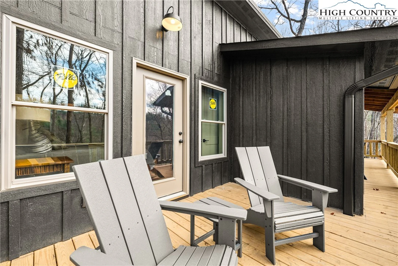 Image number 15 for the current listing