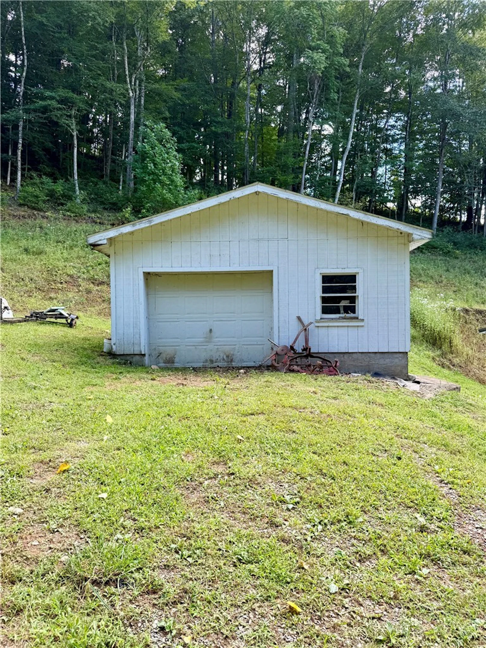 Image number 20 for the current listing