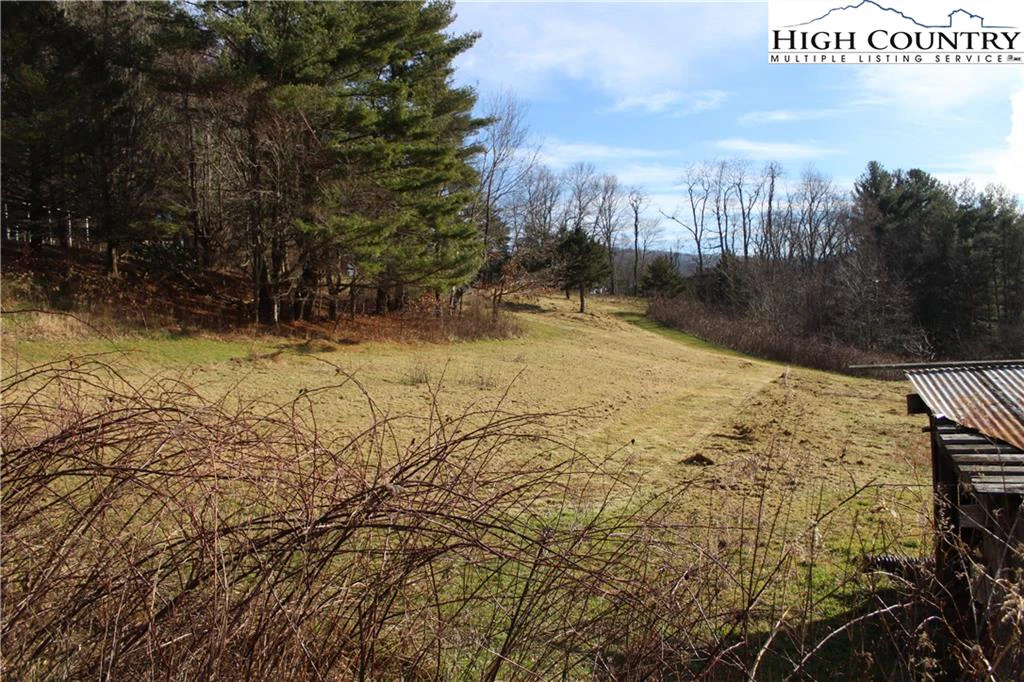 Image number 20 for the current listing