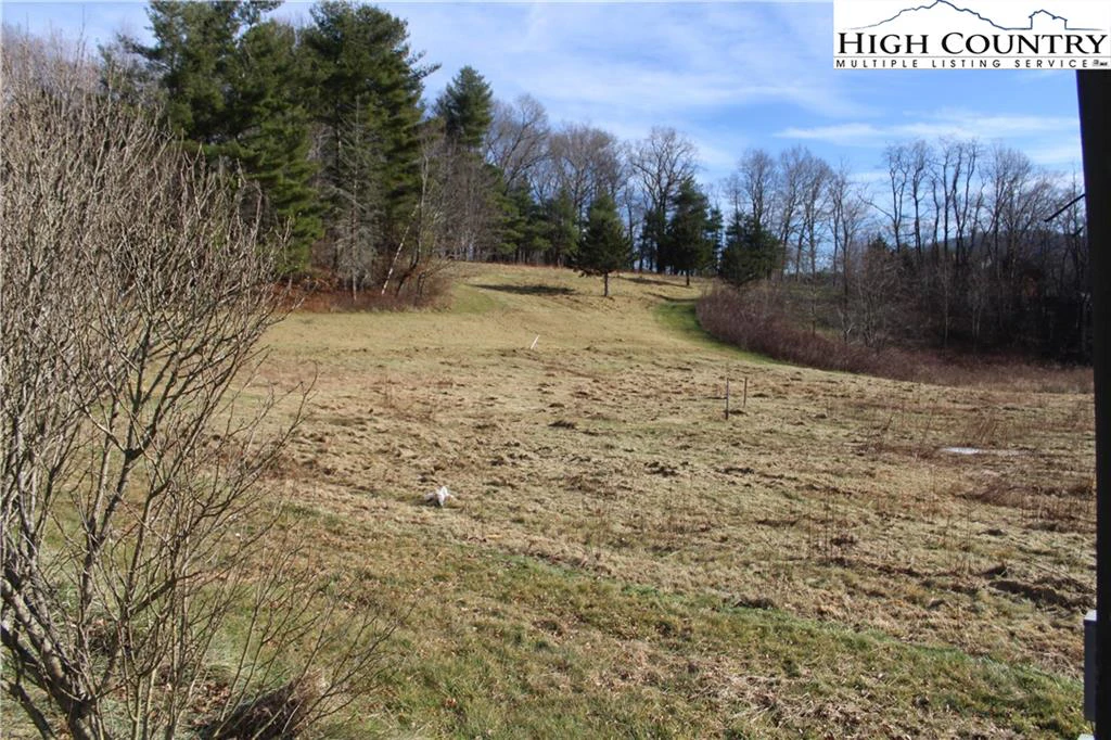 Image number 21 for the current listing
