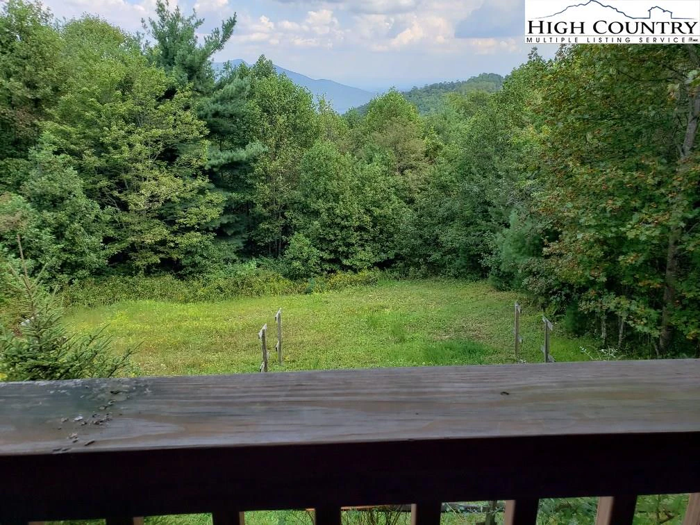 Image number 3 for the current listing