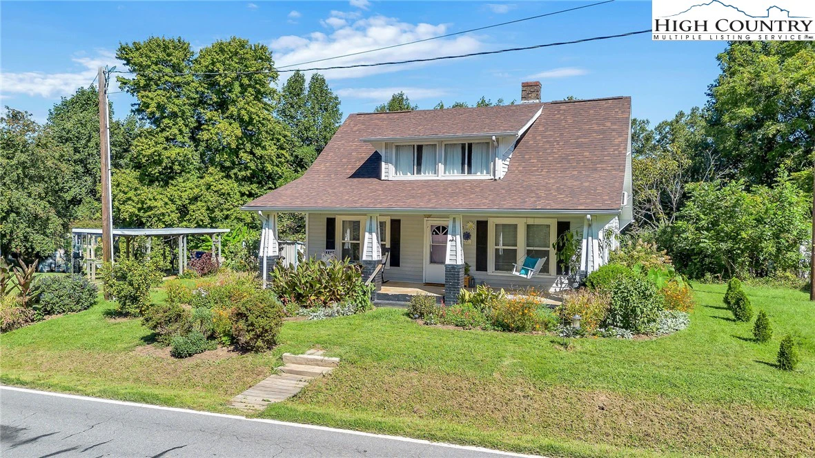 Image number 17 for the current listing