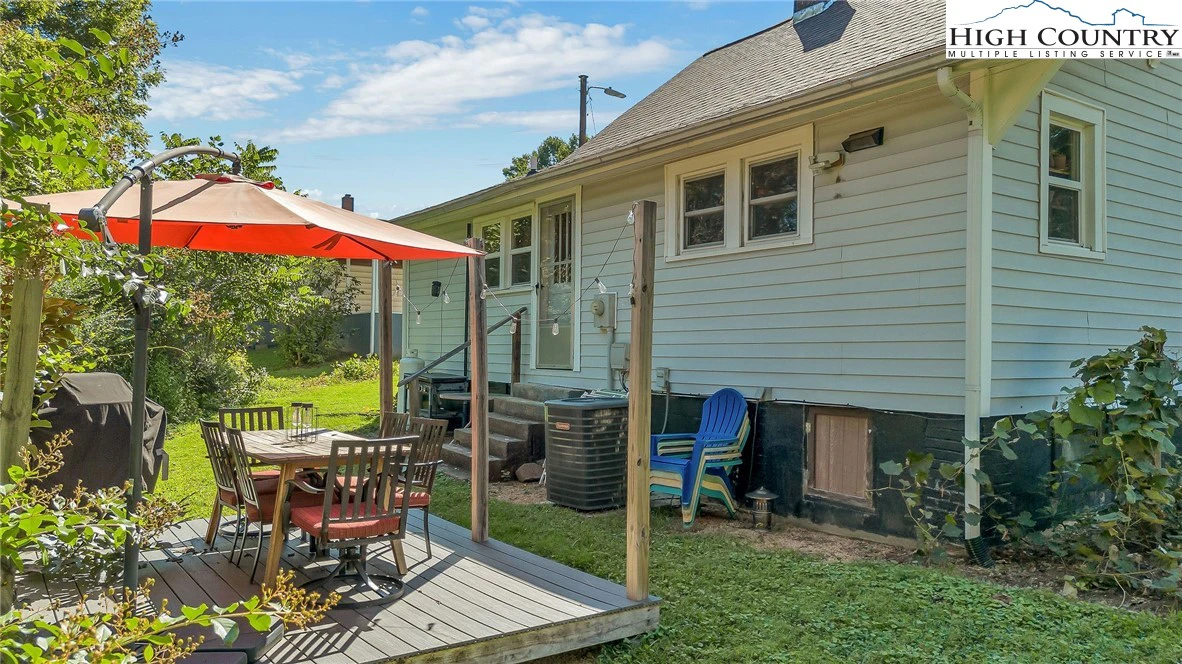 Image number 8 for the current listing