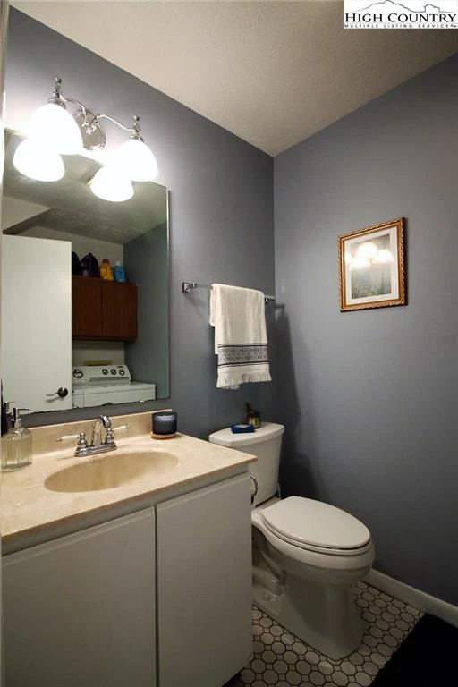 Image number 14 for the current listing