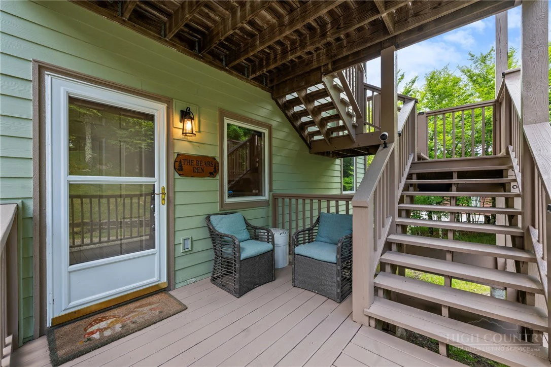 Image number 6 for the current listing