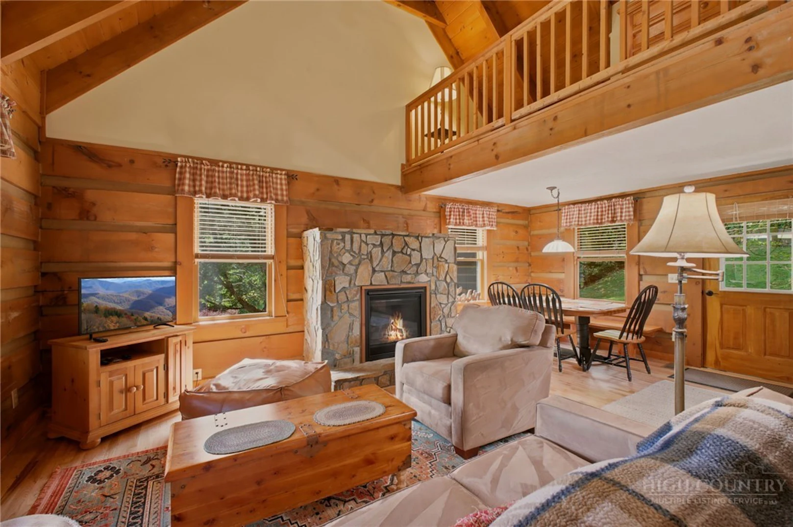 Image number 10 for the current listing