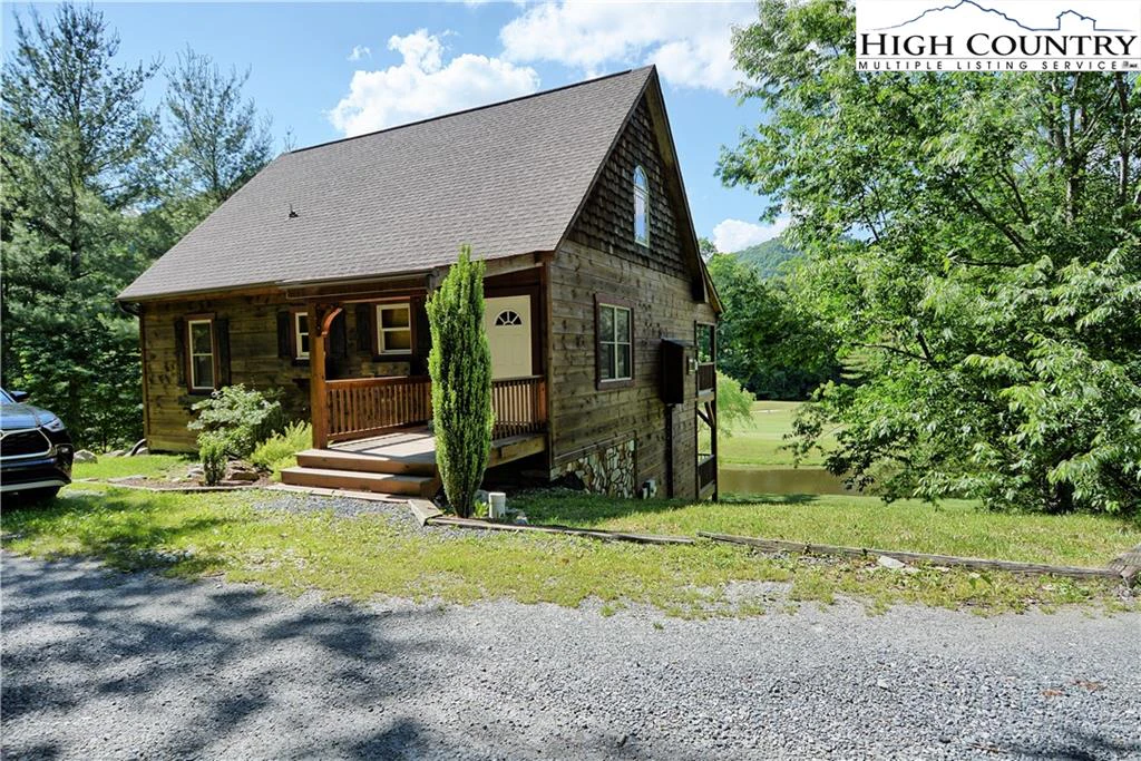 Image number 1 for the current listing