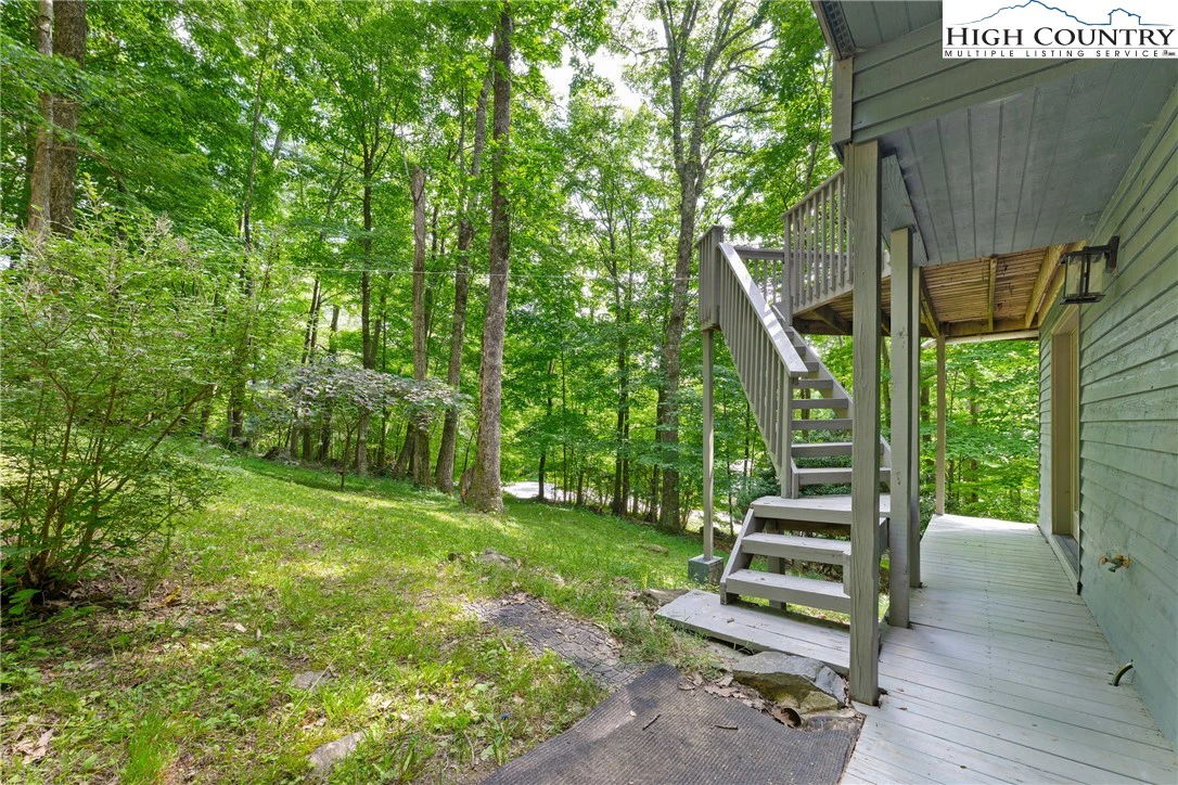 Image number 16 for the current listing
