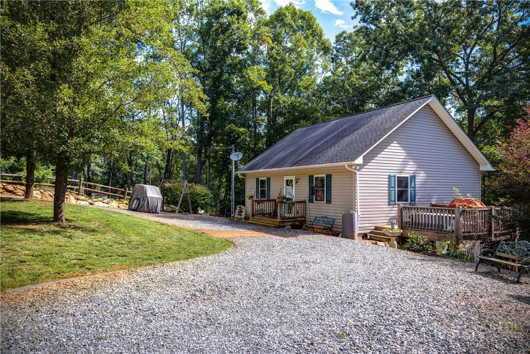 Image number 6 for the current listing