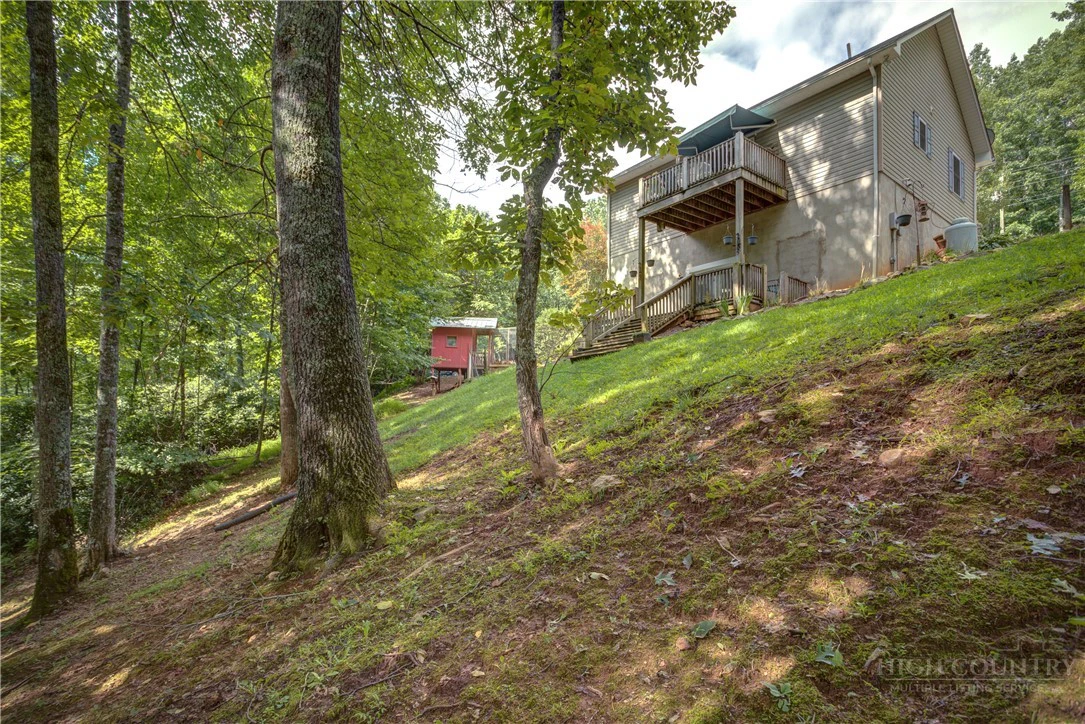 Image number 21 for the current listing