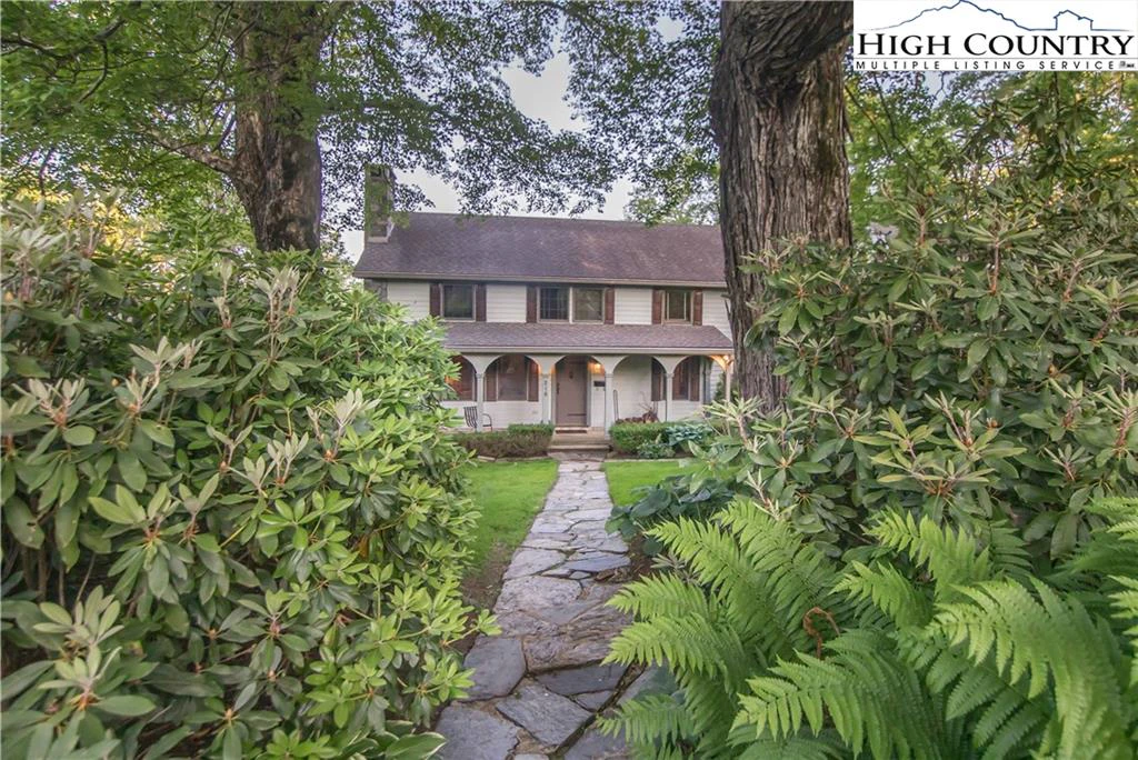 Image number 21 for the current listing