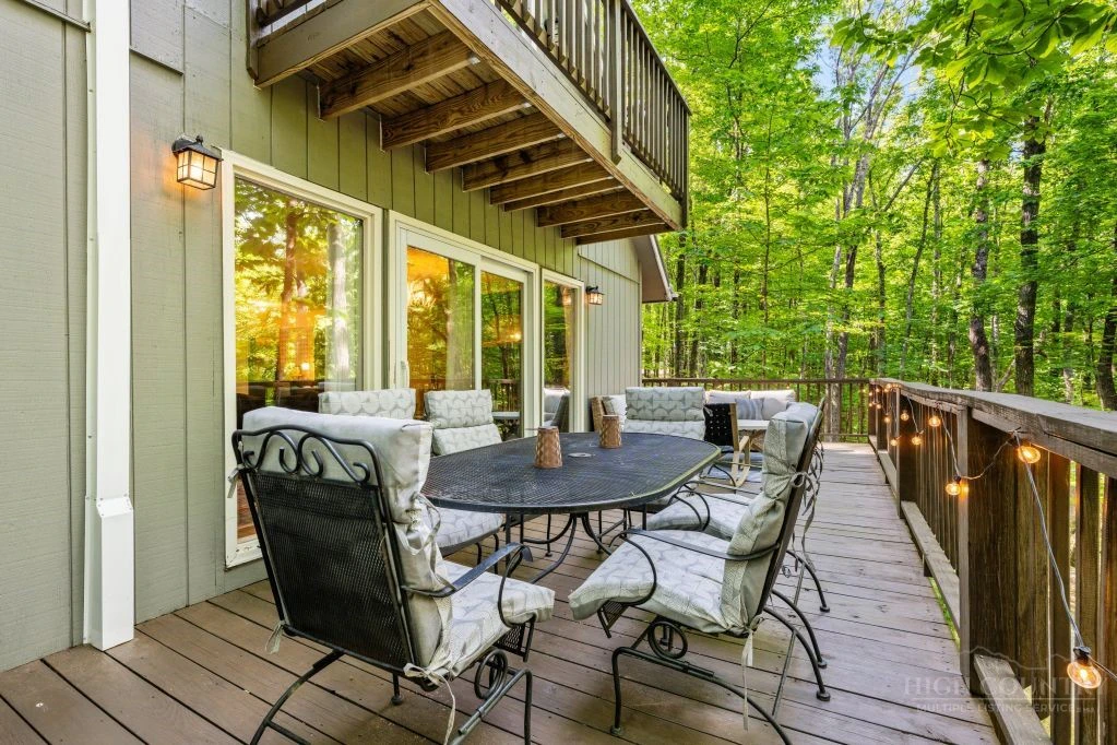 Image number 6 for the current listing