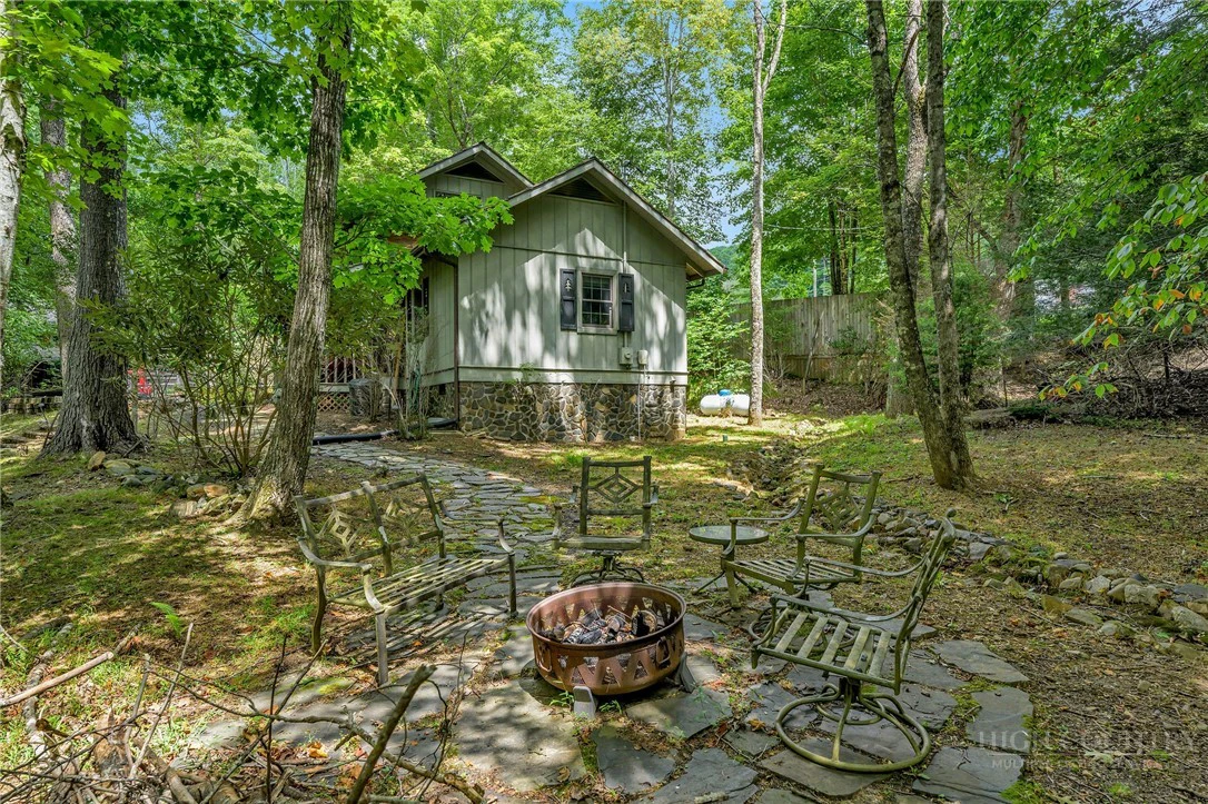 Image number 5 for the current listing