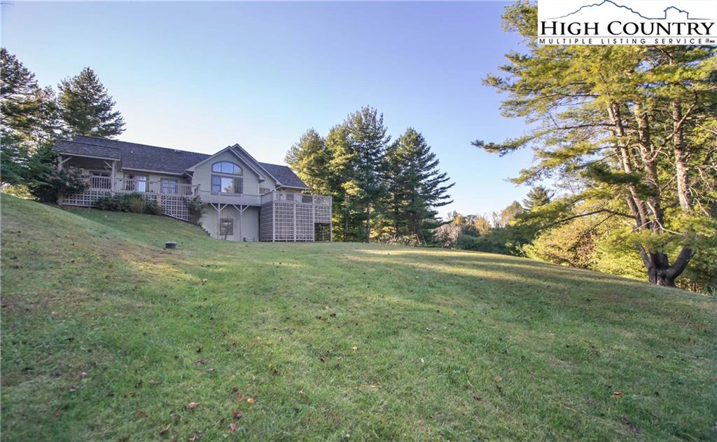 Image number 7 for the current listing