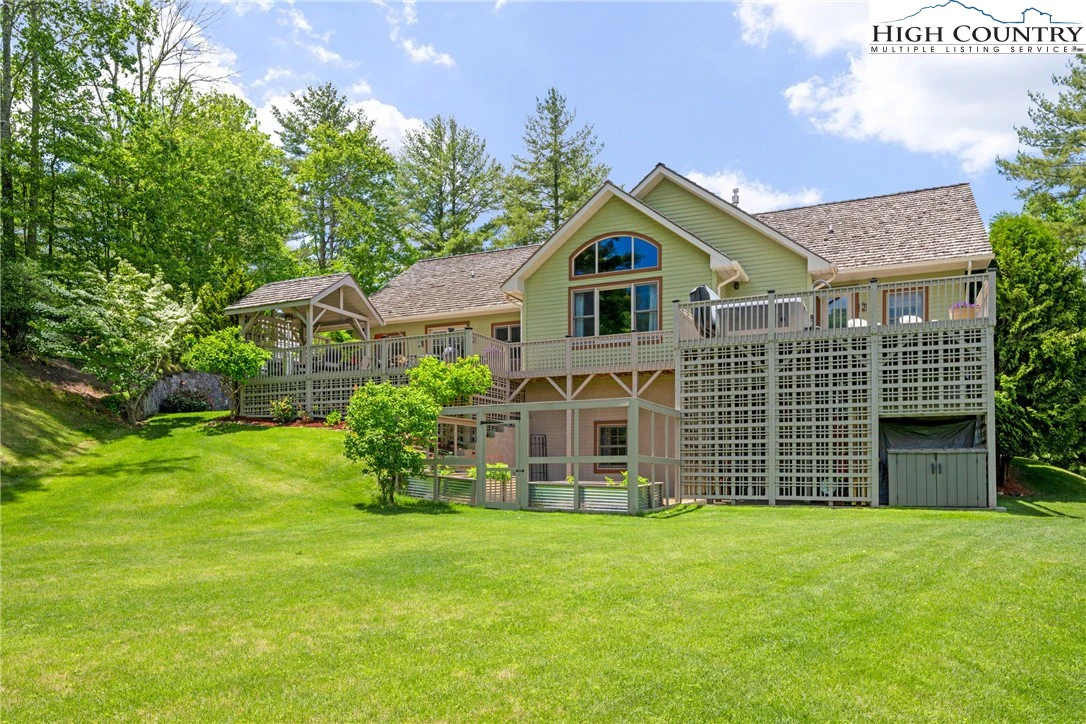 Image number 10 for the current listing