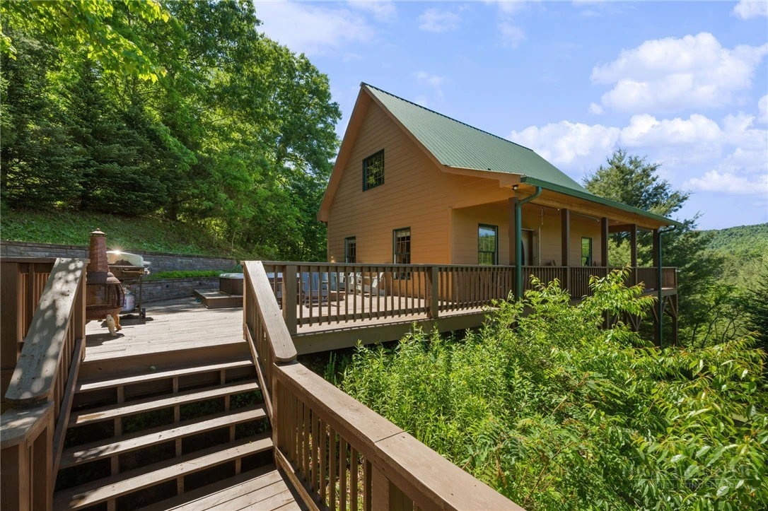 Image number 3 for the current listing