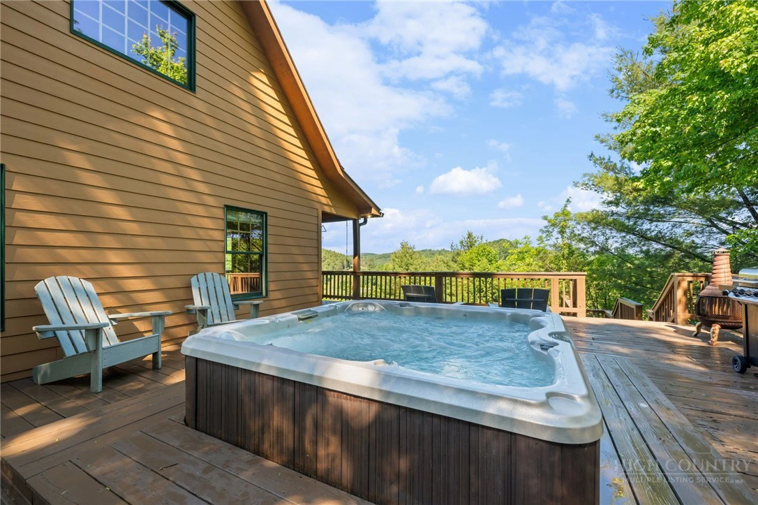 Image number 5 for the current listing