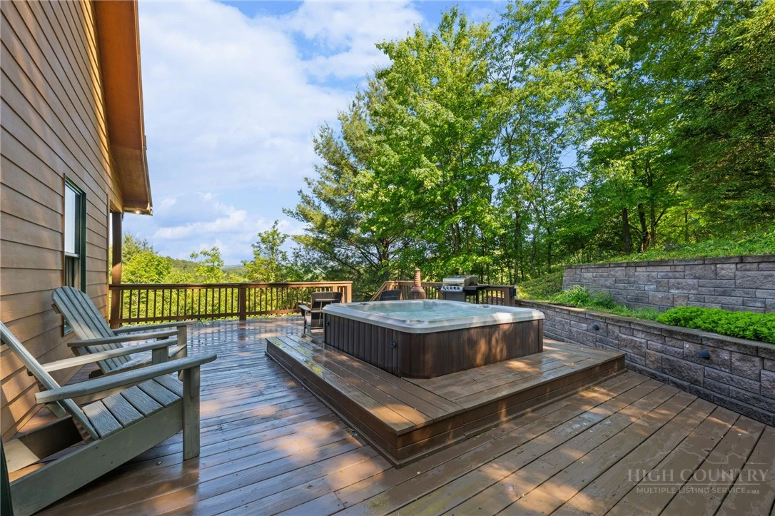 Image number 6 for the current listing
