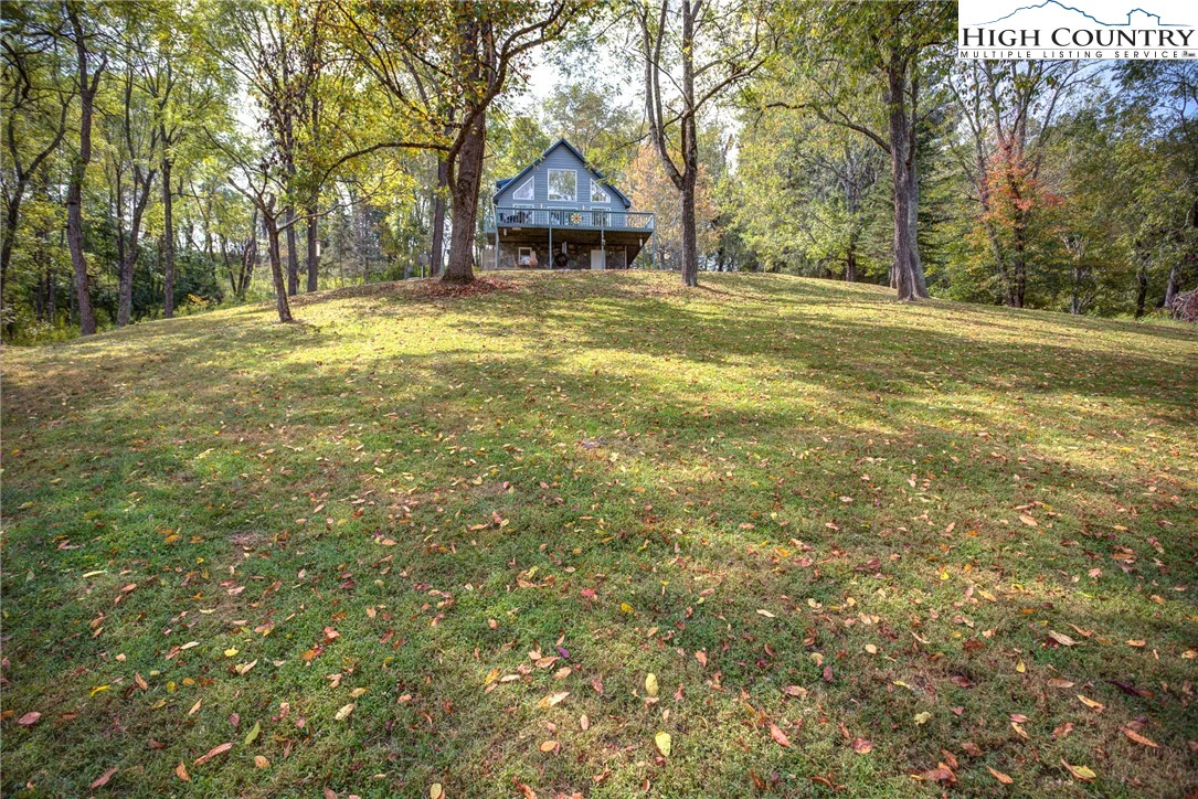 Image number 17 for the current listing