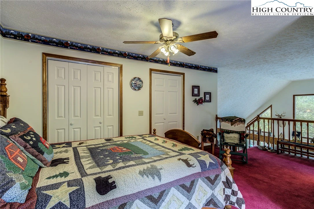 Image number 7 for the current listing