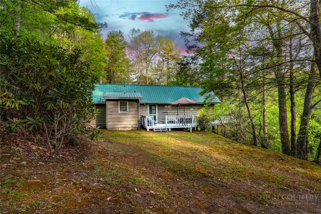 Image number 6 for the current listing