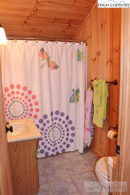 Image number 5 for the current listing