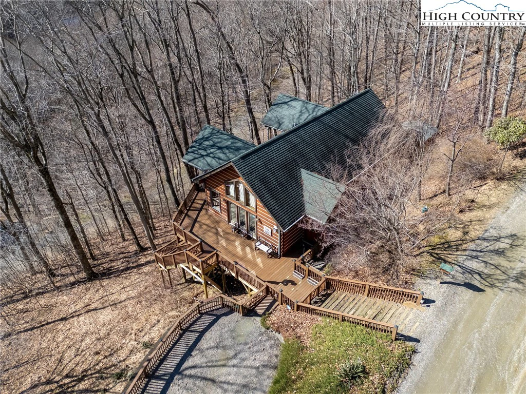 Image number 16 for the current listing