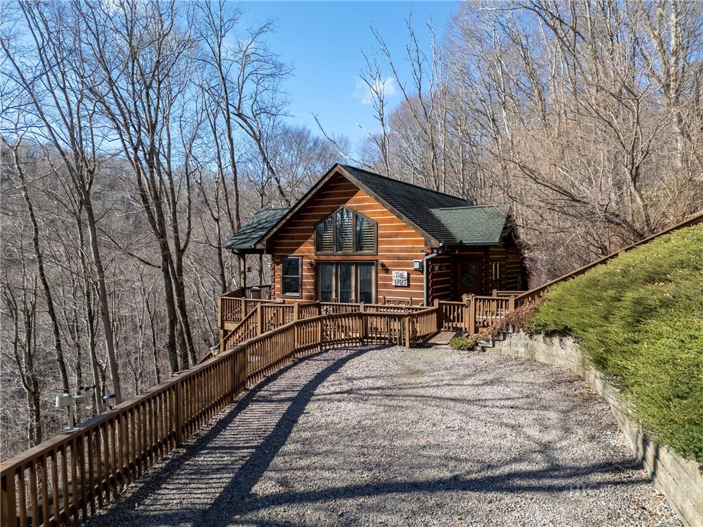 Image number 11 for the current listing