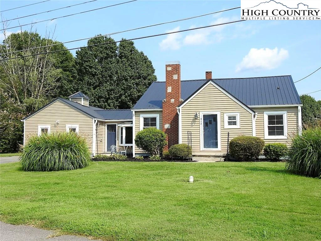 Image number 1 for the current listing