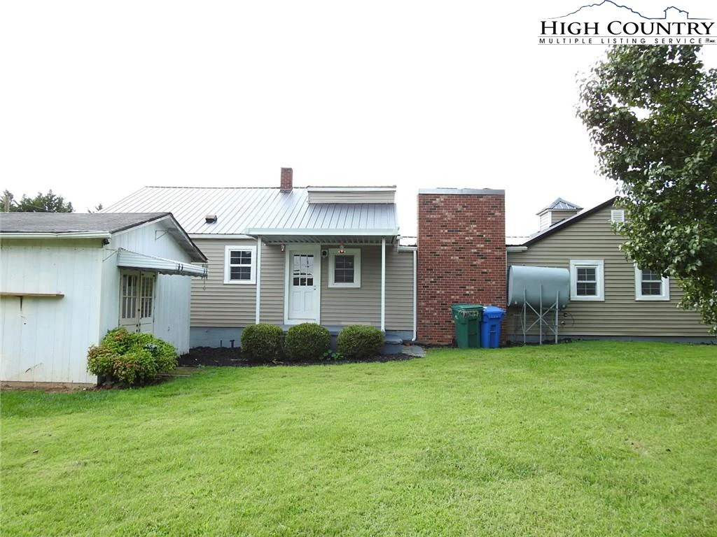 Image number 13 for the current listing