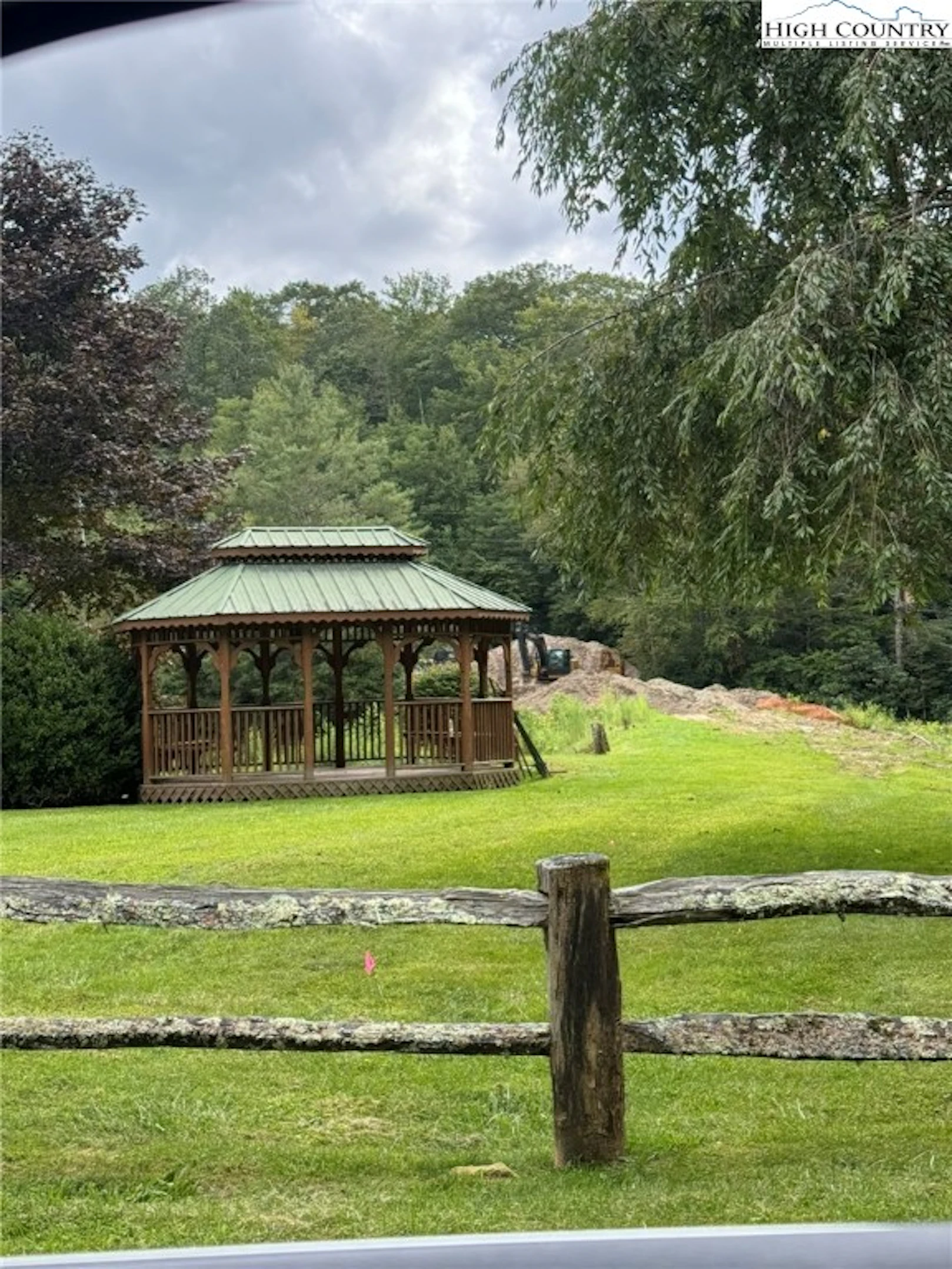 Image number 7 for the current listing