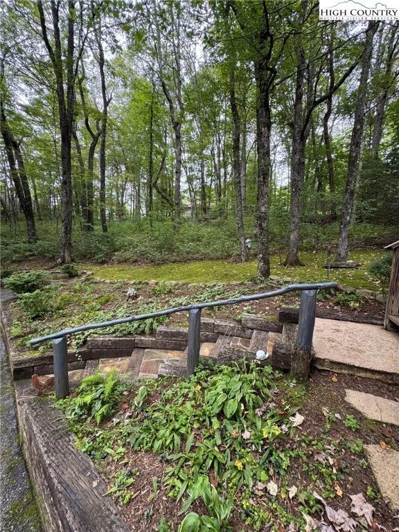 Image number 11 for the current listing