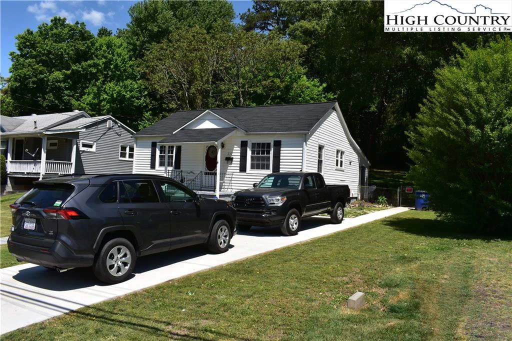 Image number 21 for the current listing