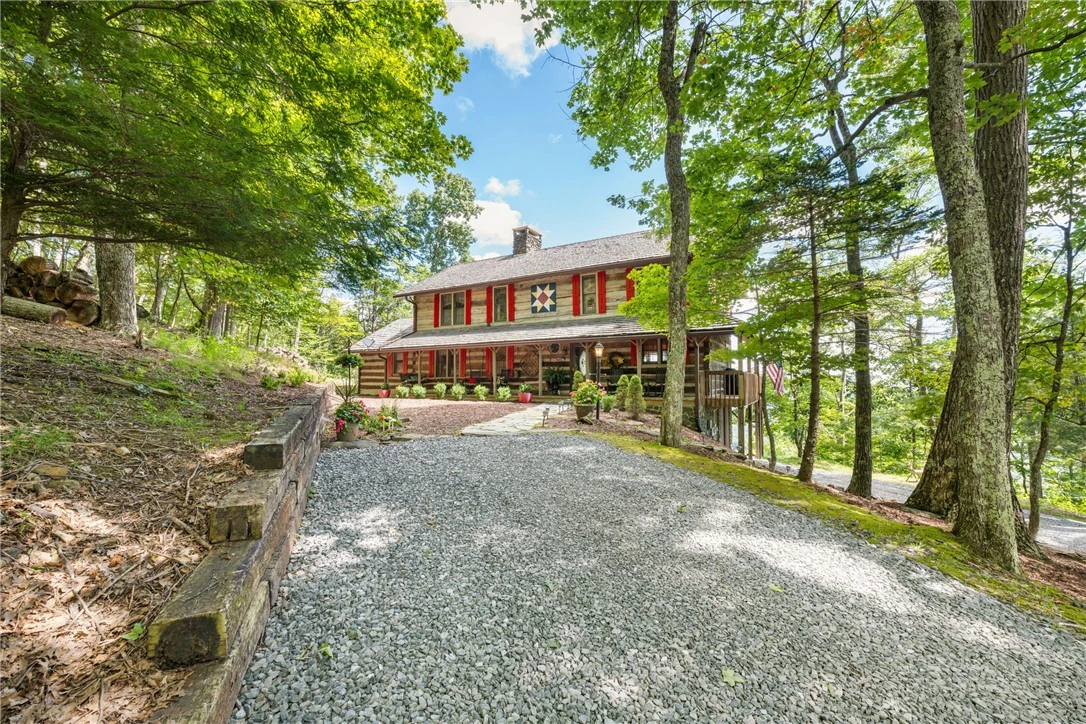Image number 16 for the current listing
